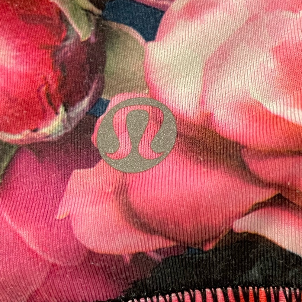 #102, Lululemon floral energy bra with crossed back straps, size 10 - Picture 4 of 4